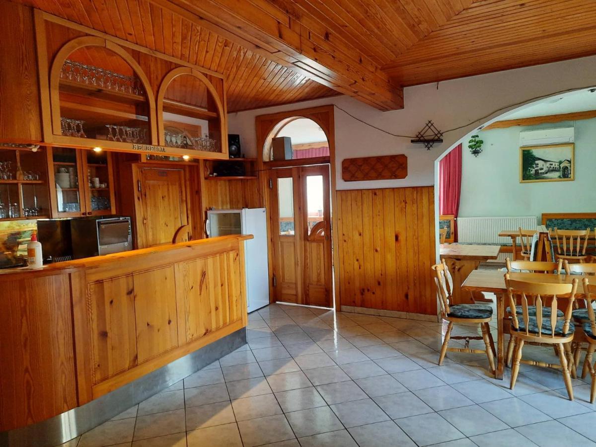 Villa Tourist Farm Lavric Vodice Esterno foto
