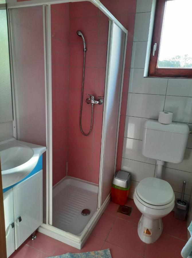 Villa Tourist Farm Lavric Vodice Esterno foto